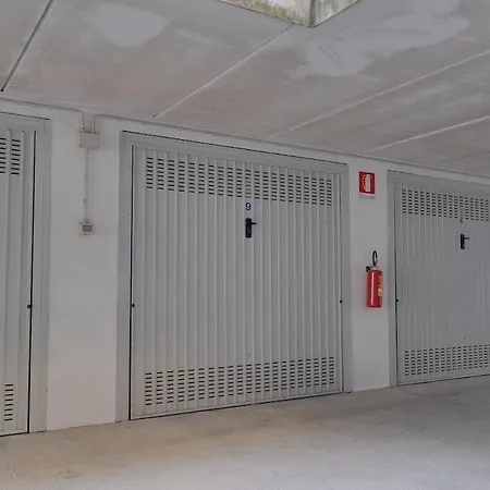 Garage Coperto-freewifi 10min Auto Udinecentro * Udine