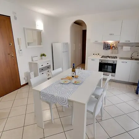 Appartement Garage Coperto-freewifi 10min Auto Udinecentro *